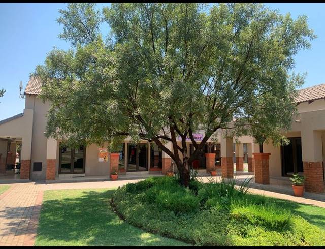 2 BEDROOM APARTMENT FOR SALE IN WONDERPARK ESTATE